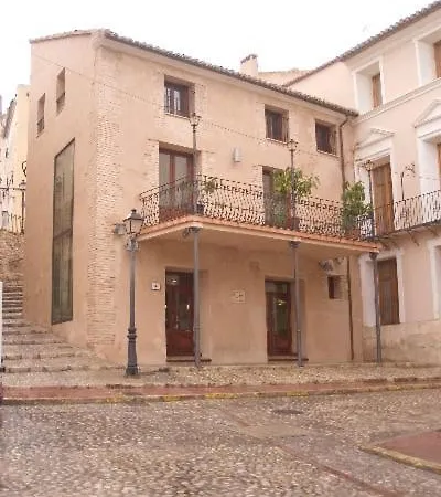 Con Encanto La Façana